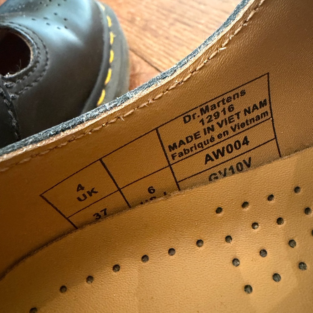 Dr. Martens Mary Jane - Picture 7 of 8